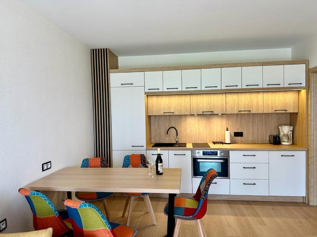 Royal Bay аpartment Sylvia