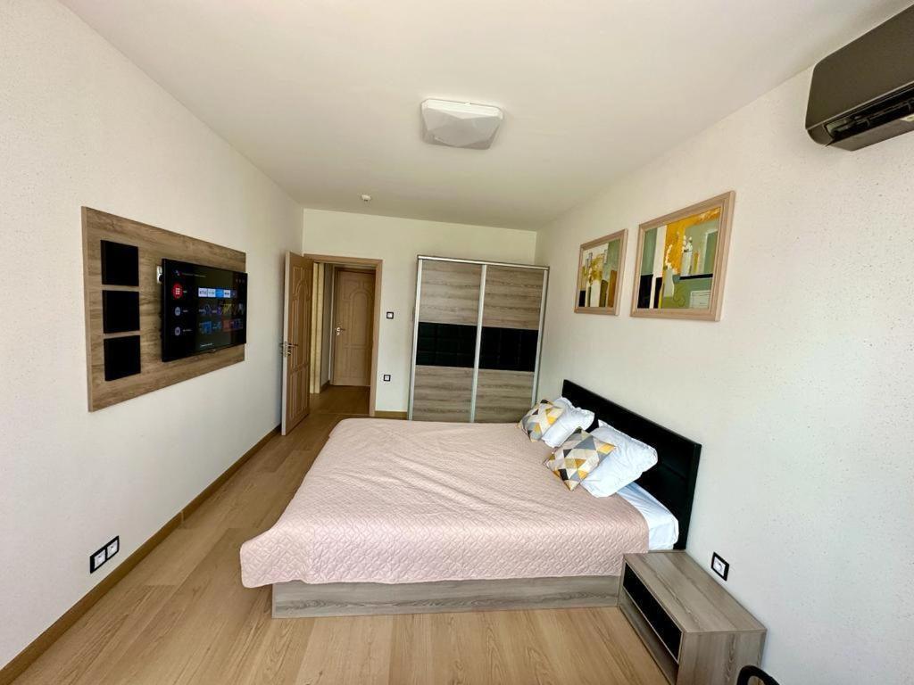 Апартаменти Royal Bay аpartment Sylvia *